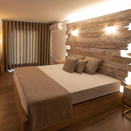 Bed & Breakfast Golden Mirror