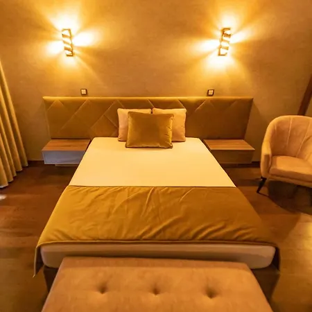Bed & Breakfast Golden Mirror