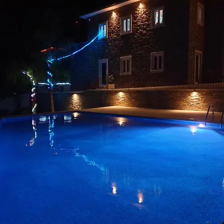 Bed & Breakfast Golden Mirror *