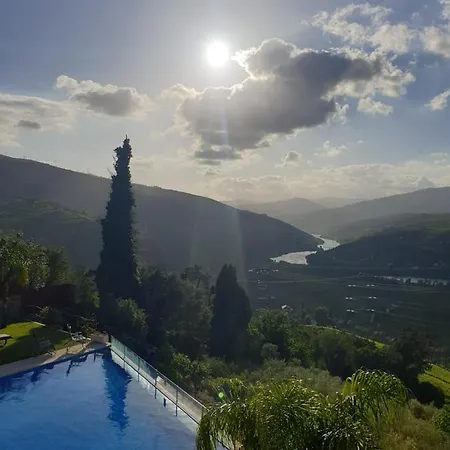 Golden Mirror Frühstückspension Lamego