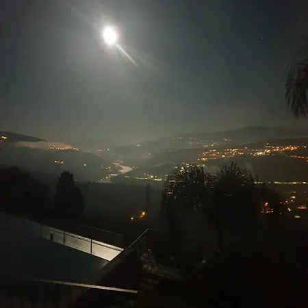 Golden Mirror * Lamego