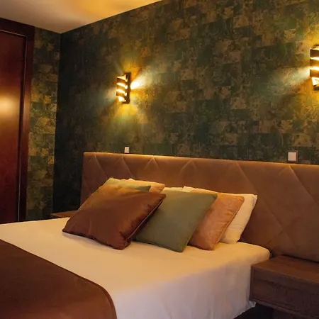 Bed & Breakfast Golden Mirror