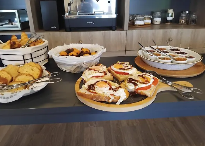 Bed & Breakfast Golden Mirror 4*